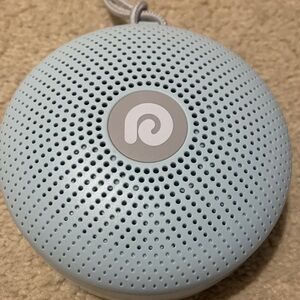 Portable Baby Blue Sound Machine